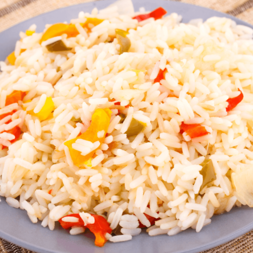 Riz collé antillais avec des piments cuit au lait de coco.