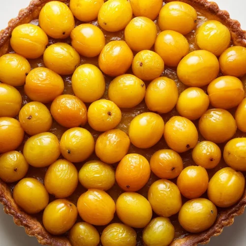 Tarte aux mirabelles vue du dessus, sur une base de pâte à tarte maison